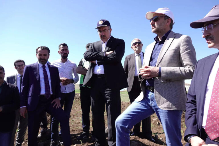Teknova OSB’de Arazi ve Altyapı Çalışmaları Yerinde İncelendi.